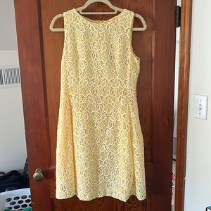 Yellow Dress with white flower detail!